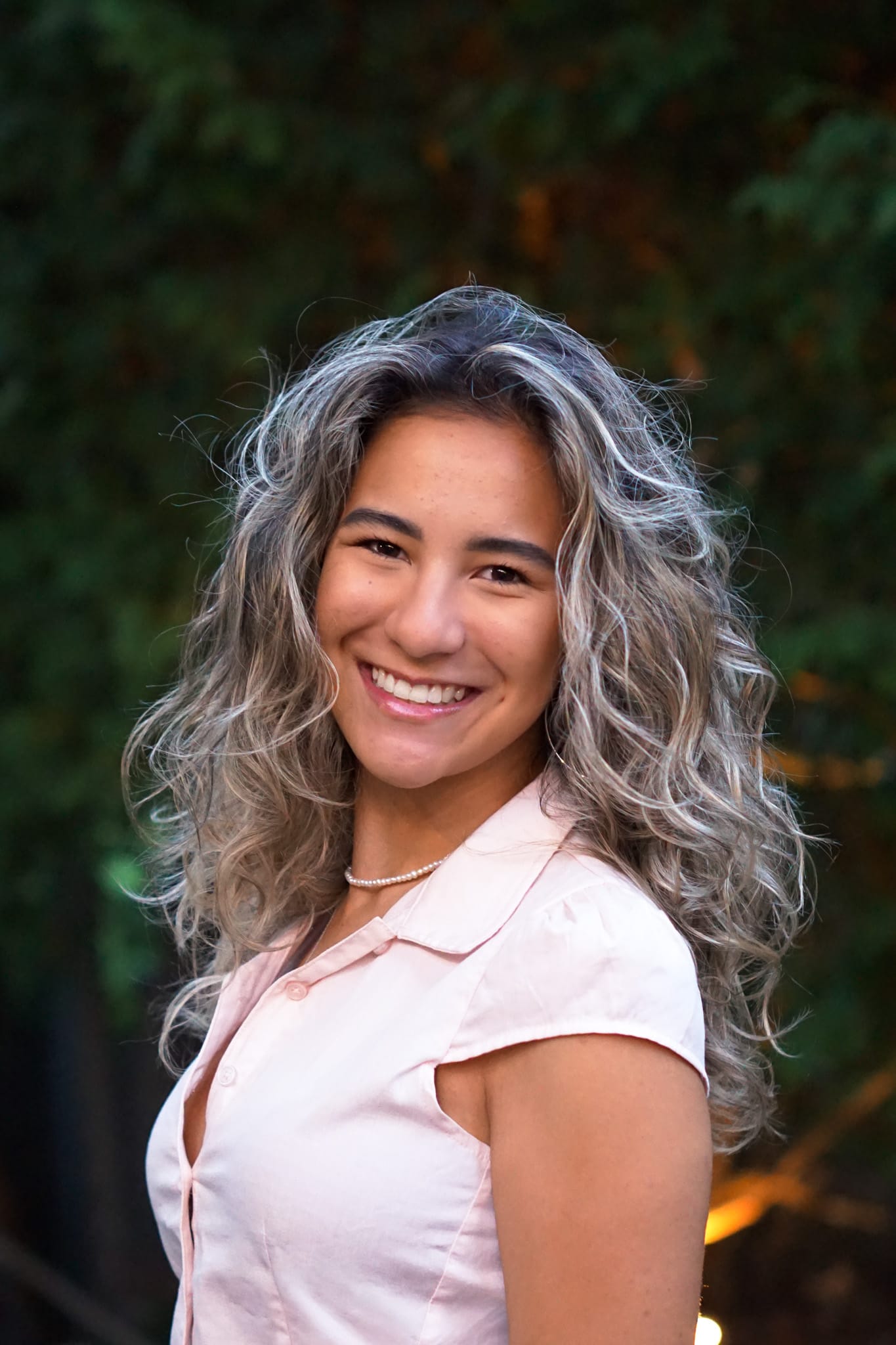 shannon headshot 2026